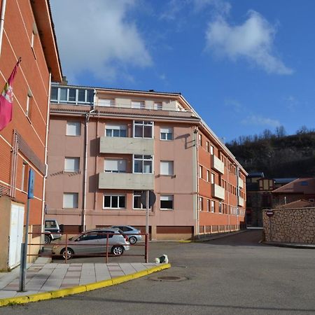Aguasblancas Apartment La Pola de Gordon Bagian luar foto